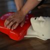 A police officer saved by a nurse and truck driver First aid performed on a man with a gunshot wound